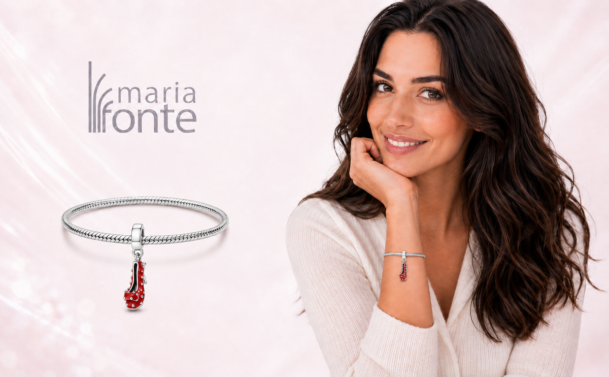 MariaFonte Bead Charm Pendente Ciondolo Scarpa Rossa in Argento 925 Compatibile con Collane e Bracciali Pandora