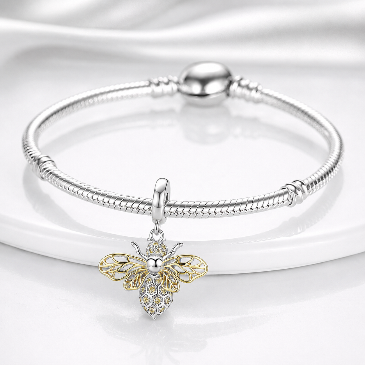 Maria Fonte Bead Charm Ciondolo a Forma di Ape Regina in Argento 925 Compatibile con Collane e Bracciali Pandora