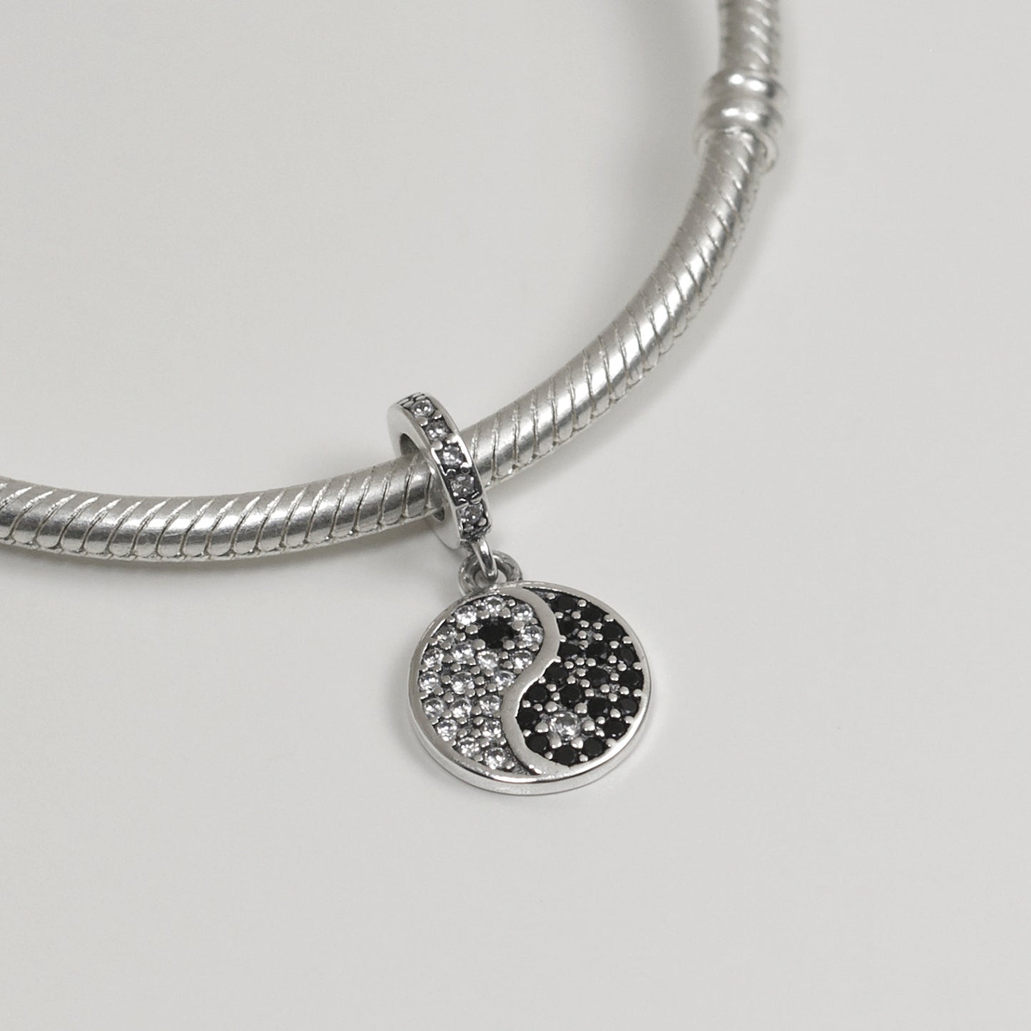 MariaFonte Charm Yin Yang  in Argento Compatibile con Collane e Bracciali Pandora