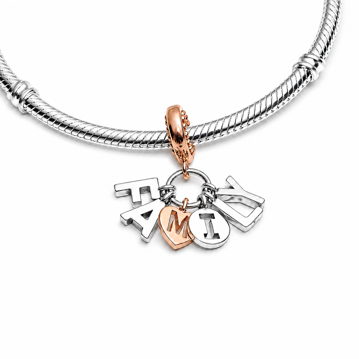 MariaFonte Charm Ciondolo Lettere Pensili Cuore Family Argento 925 Zirconia Compatibile con Collane e Bracciali Pandora