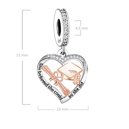 MariaFonte Charm Cuore Laurea Diploma Pergamena Cappello Portafortuna Argento 925 Zirconia Compatibile con Collane e Bracciali Pandora