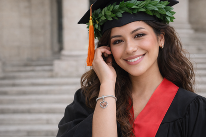MariaFonte Charm Cuore Laurea Diploma Pergamena Cappello Portafortuna Argento 925 Zirconia Compatibile con Collane e Bracciali Pandora