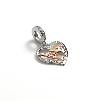 MariaFonte Charm Cuore Laurea Diploma Pergamena Cappello Portafortuna Argento 925 Zirconia Compatibile con Collane e Bracciali Pandora