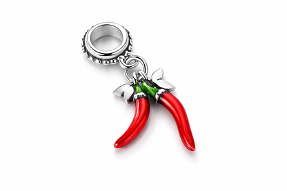 MariaFonte Charm Ciondolo Pendente Portafortuna Corno Cornetto Doppio Peperoncino Rosso  Argento 925 Compatibile con Collane e Bracciali Pandora
