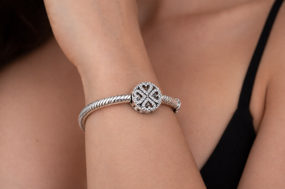 Maria Fonte Bead Charm Quadrifoglio Cuori Portafortuna Argento 925 Zirconia Compatibile con Collane e Bracciali Pandora