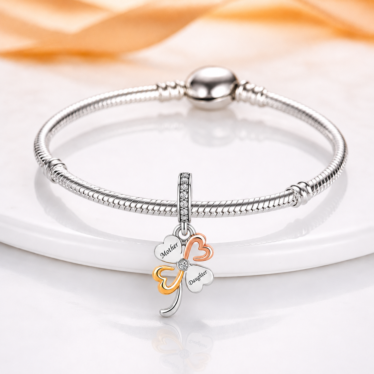 Maria Fonte Bead Charm Ciondolo Quadrifoglio Madre Figlio Portafortuna in Argento 925 con Zirconia Compatibile con Collane e Bracciali Pandora