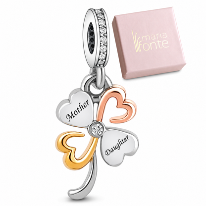Maria Fonte Bead Charm Ciondolo Quadrifoglio Madre Figlio Portafortuna in Argento 925 con Zirconia Compatibile con Collane e Bracciali Pandora