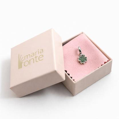 MariaFonte Charm Quadrifoglio Verde Piccolo Portafortuna in Argento Compatibile con Bracciale e Collane