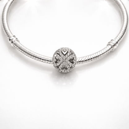 Maria Fonte Bead Charm Quadrifoglio Cuori Portafortuna Argento 925 Zirconia Compatibile con Collane e Bracciali Pandora