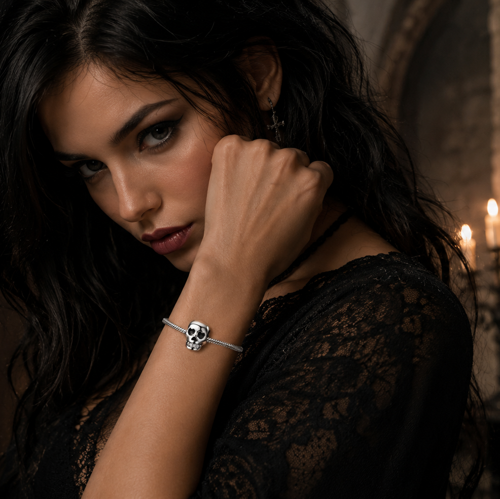 MariaFonte Bead Charm Teschio in Argento 925 con Zirconia Compatibile con Collane e Bracciali Pandora