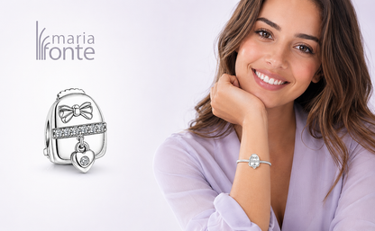 MariaFonte Charm Zaino con Fiocco e Cuore Pendente in Argento 925 con Zirconi Compatibile con Collane e Bracciali